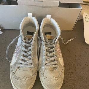 Golden Goose Midstars in like-new condition. Size 37